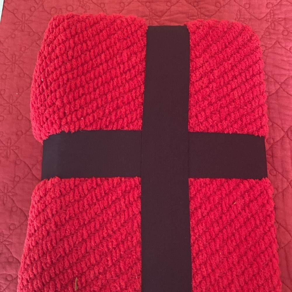 Chenille Throw - Picture 4 of 4